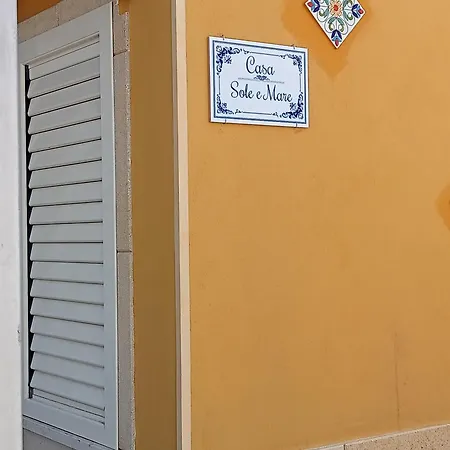 Casa Sole E Mare Indipendente A * Triscina