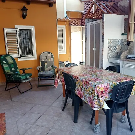 Casa Sole E Mare Indipendente A Triscina