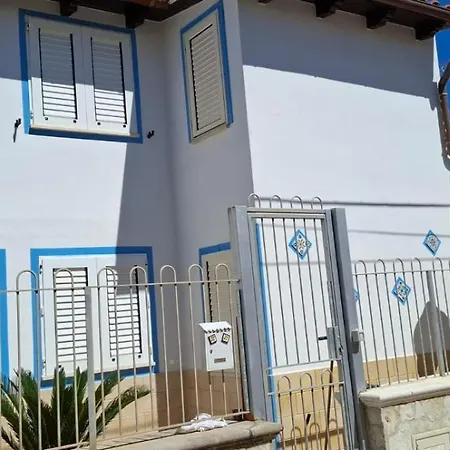 Casa Sole E Mare Indipendente A Casa vacanze *