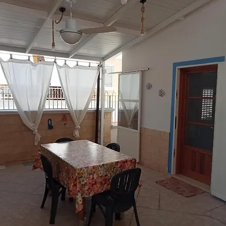 Casa Sole E Mare Indipendente A Triscina